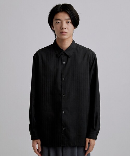 tk.TAKEO KIKUCHI（ティーケータケオキクチ）の「【接触冷感/UVカット】ドビーストライプシャツ（シャツ/ブラウス・メンズ・ホワイト/ライトブルー/ブラック・03/02）」の14枚目の写真