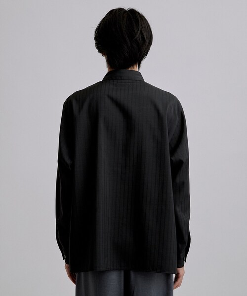tk.TAKEO KIKUCHI（ティーケータケオキクチ）の「【接触冷感/UVカット】ドビーストライプシャツ（シャツ/ブラウス・メンズ・ホワイト/ライトブルー/ブラック・03/02）」の16枚目の写真