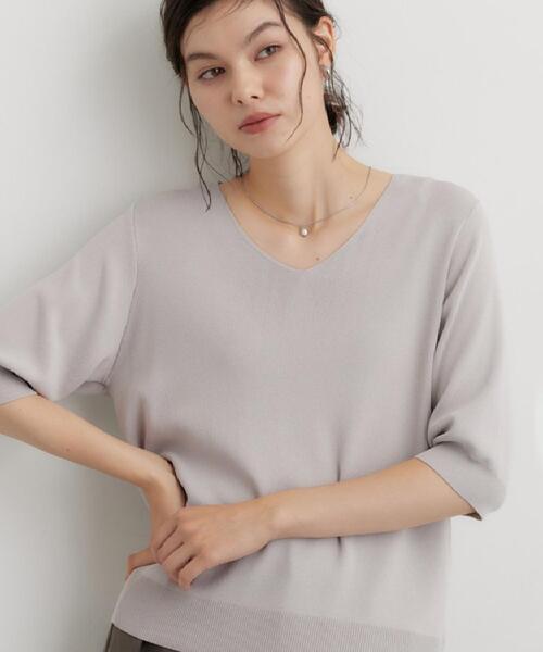THE SHOP TK (ザ ショップ ティーケー )の「【毛玉になりにくい/UV/秋カラー】すっきりVネック 6分袖ニット(ニット/セーター・レディース・パープル系/ブラック/ライトグレー/グリーン・12/13)」の3枚目の写真