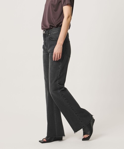 MARW UNITED ARROWS（マルゥ ユナイテッドアローズ）の「＜MARW UNITED ARROWS＞ブーツカット デニム パンツ（デニムパンツ・レディース・コバルトブルー/グレー系・38/36）」の4枚目の写真