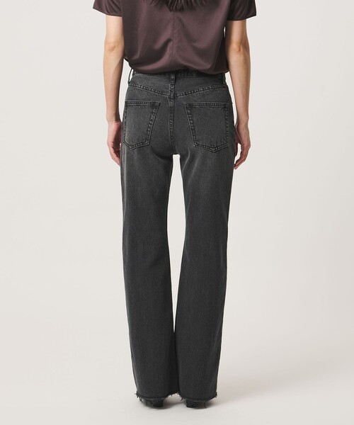 MARW UNITED ARROWS（マルゥ ユナイテッドアローズ）の「＜MARW UNITED ARROWS＞ブーツカット デニム パンツ（デニムパンツ・レディース・コバルトブルー/グレー系・38/36）」の9枚目の写真