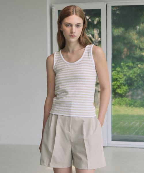 VLETI（ブレッティ）の「Round Stripe Knit Sleeveless (Beige)（ニット/セーター・レディース・ベージュ・FREE）」の2枚目の写真
