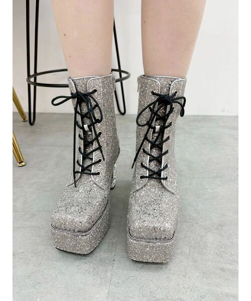EVRIS(エヴリス)の「【厚底】グリッターレースアップブーツ(ブーツ・レディース・シルバー/ブラック・MEDIUM/LARGE/SMALL)」の12枚目の写真
