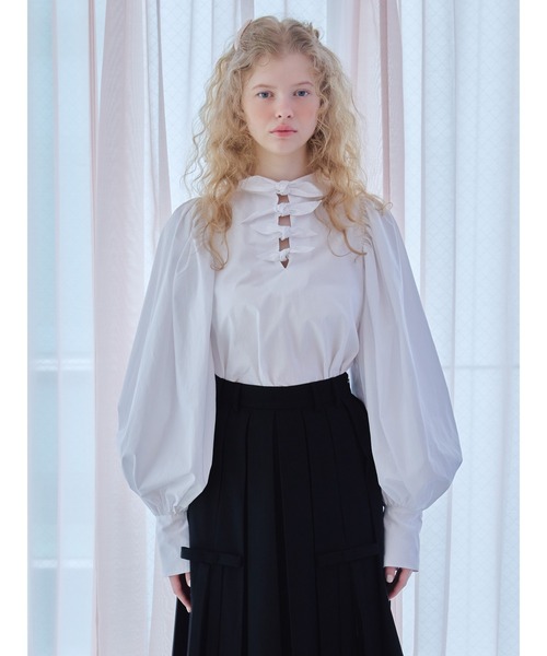 etre loin(エトルワン)の「Many ribbon volume sleeve blouse / メニーリボンボリュームスリーブブラウス(シャツ/ブラウス・レディース・ブルー/ホワイト/ピンク・M)」の7枚目の写真