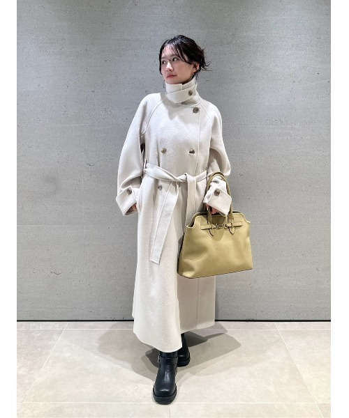 LILY BROWN(リリーブラウン)の「スタンドカラーロングリバーコート(トレンチコート・レディース・ダークネイビー/アイボリー/ピンク・0/1)」の17枚目の写真