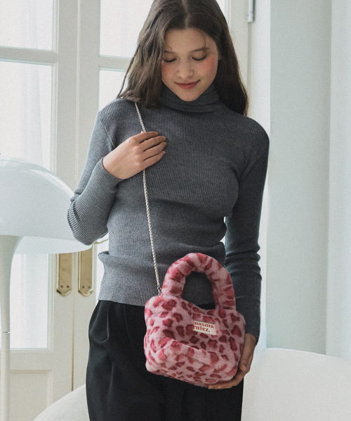 MASMARULEZ（マスマルールズ）の「[INT][CHAIN STRAP SET] Bodry tote bag_Animal Pink（トートバッグ・レディース・その他・FREE）」の3枚目の写真