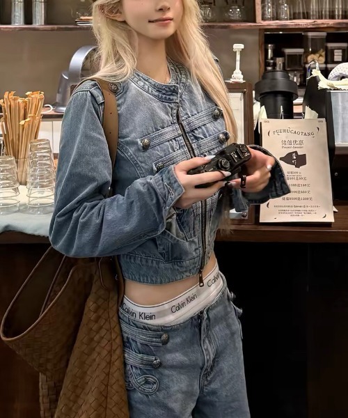 FAVORITO(ファヴォリート)の「デニムジャケット(デニムジャケット・レディース・ブルー・S/M/L)」の3枚目の写真