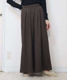 スカート級の贅沢フレア!スカーチョ見えワイドパンツ