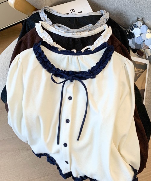 AMAJI(アマジ)の「配色リボン バイカラー長袖シャツ(シャツ/ブラウス・レディース・ブラウン/ベージュ/グレー・SMALL/MEDIUM/LARGE/X-LARGE)」の4枚目の写真