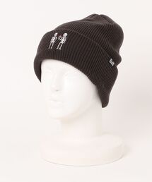 SVEC（シュベック）の「リブ編み 刺繍ニットキャップ（ニットキャップ/ビーニー）」