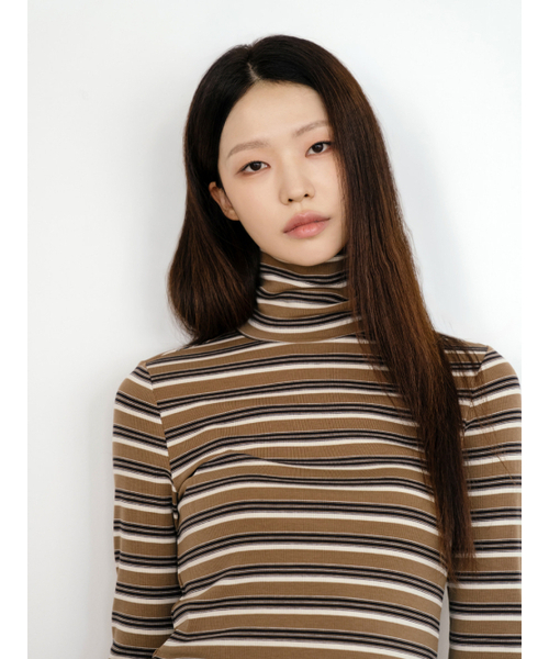 NITINA(ニティナ)の「ストライプ ベーシック Tシャツ BG/ST(Tシャツ/カットソー・レディース・ベージュ・SMALL/MEDIUM)」の4枚目の写真