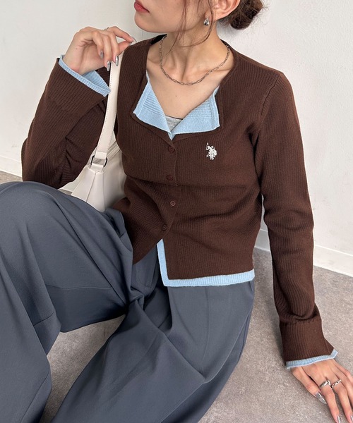 U.S. POLO ASSN.（ユーエスポロアッスン）の「【U.S. POLO ASSN./ユーエスポロアッスン】別注 ロゴ刺繍 コントラストカラー レイヤード ニット カーディガン（カーディガン/ボレロ・レディース・グレー/ブラウン/チャコールグレー/ネイビー・FREE）」の15枚目の写真