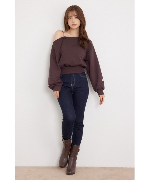 rienda(リエンダ)の「ワンショルダーボリュームスウェットトップス 秋服 冬服(スウェット・レディース・グレー/ライトピンク/ブラウン・FREE)」の17枚目の写真