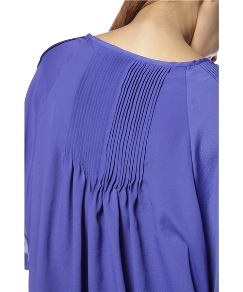 Tiara（ティアラ）の「ラグランピンタックブラウス（シャツ/ブラウス・レディース・アイボリー/ライトブラウン/モカ/ブルー・ﾌﾘ-）」の8枚目の写真