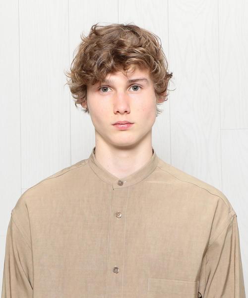 H　BEAUTY&YOUTH UNITED ARROWS（エイチビューティーアンドユースユナイテッドアローズ）の「＜H＞BAND COLLAR VOLUME SHIRT/シャツ（シャツ/ブラウス・メンズ・ホワイト/モカ・LARGE/MEDIUM/SMALL）」の5枚目の写真