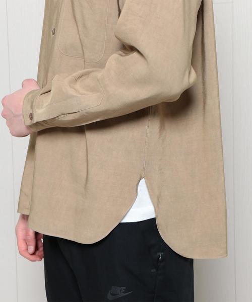H　BEAUTY&YOUTH UNITED ARROWS（エイチビューティーアンドユースユナイテッドアローズ）の「＜H＞BAND COLLAR VOLUME SHIRT/シャツ（シャツ/ブラウス・メンズ・ホワイト/モカ・LARGE/MEDIUM/SMALL）」の4枚目の写真
