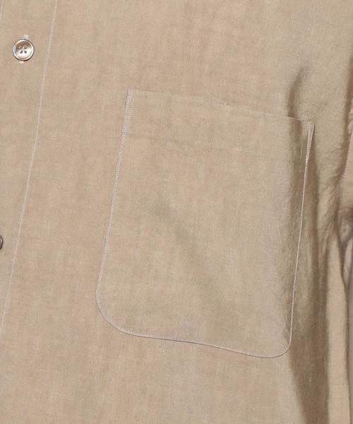 H　BEAUTY&YOUTH UNITED ARROWS（エイチビューティーアンドユースユナイテッドアローズ）の「＜H＞BAND COLLAR VOLUME SHIRT/シャツ（シャツ/ブラウス・メンズ・ホワイト/モカ・LARGE/MEDIUM/SMALL）」の3枚目の写真
