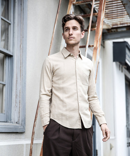 MR.OLIVE(ミスターオリーブ)の「SILK NEP CHAMBRAY / NO CREST LEGULAR COLLAR SHIRT(シャツ/ブラウス・メンズ・ベージュ/ネイビー/オフホワイト・SMALL/MEDIUM/LARGE)」の16枚目の写真