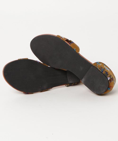 チャイハネ（チャイハネ）の「【チャイハネ】レトロフラワーフラットサンダル（サンダル・レディース・ブラック/カーキ・ONE SIZE）」の4枚目の写真