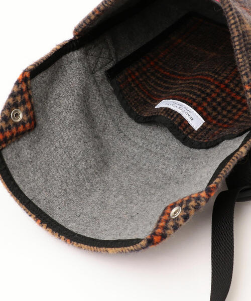 BEAUTY&YOUTH UNITED ARROWS（ビューティーアンドユースユナイテッドアローズ）の「BY チェック ショルダーバッグ ◆（ショルダーバッグ・メンズ・ブラック/ダークブラウン/ブラウン・FREE）」の9枚目の写真