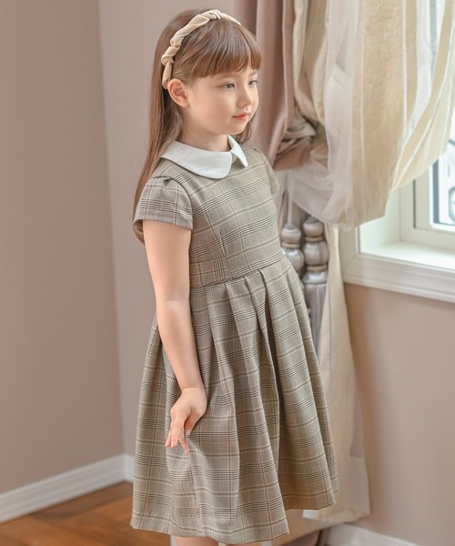 Catherine Cottage（キャサリンコテージ）の「白襟チェック半袖