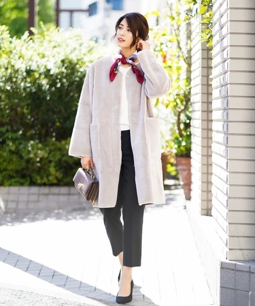 a.v.v（アーヴェヴェ）の「パフスリーブニット[WEB限定サイズ]（ニット/セーター・レディース・ブラック/グレー/パープル/イエロー/ライトピンク/レッド/ピンク/アイボリー/ライトグリーン・40/38/34/36/42）」の18枚目の写真