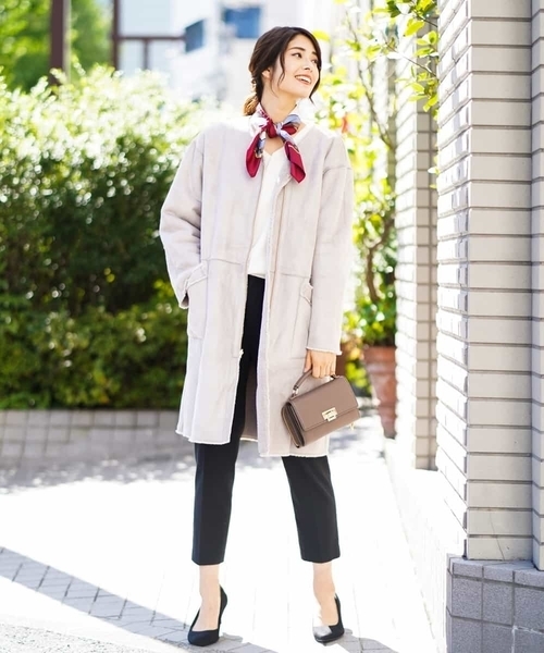 a.v.v（アーヴェヴェ）の「パフスリーブニット[WEB限定サイズ]（ニット/セーター・レディース・ブラック/グレー/パープル/イエロー/ライトピンク/レッド/ピンク/アイボリー/ライトグリーン・40/38/34/36/42）」の17枚目の写真