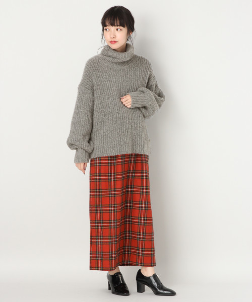 LOWRYS FARM(ローリーズファーム)の「フワカルアゼプルオーバー 802570(ニット/セーター・レディース・ブラウン/オフホワイト/ピンク/グレー・MEDIUM/LARGE)」の14枚目の写真