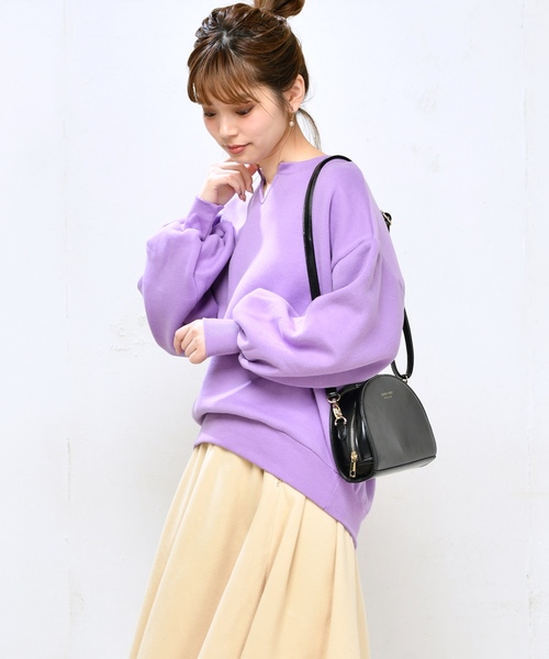 natural couture(ナチュラルクチュール)の「裏起毛キーネックプルオーバー(スウェット・レディース・アイボリー/ブラック/パープル/ピンクベージュ/ボルドー・FREE)」の3枚目の写真