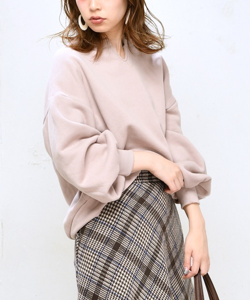 natural couture(ナチュラルクチュール)の「裏起毛キーネックプルオーバー(スウェット・レディース・アイボリー/ブラック/パープル/ピンクベージュ/ボルドー・FREE)」の4枚目の写真