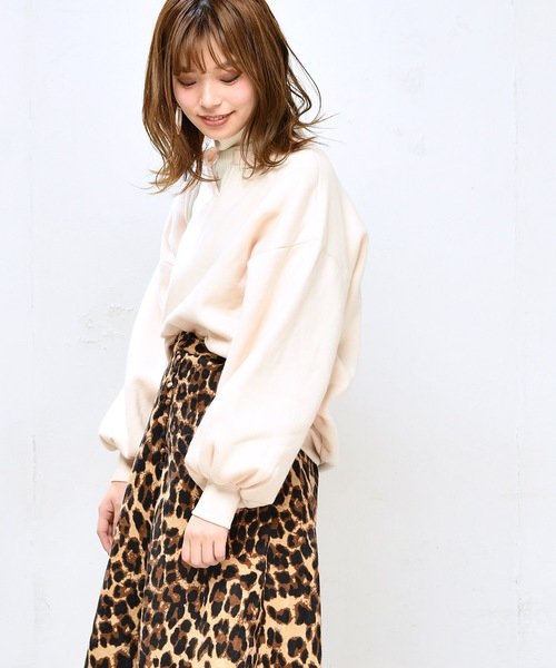 natural couture(ナチュラルクチュール)の「裏起毛キーネックプルオーバー(スウェット・レディース・アイボリー/ブラック/パープル/ピンクベージュ/ボルドー・FREE)」の19枚目の写真