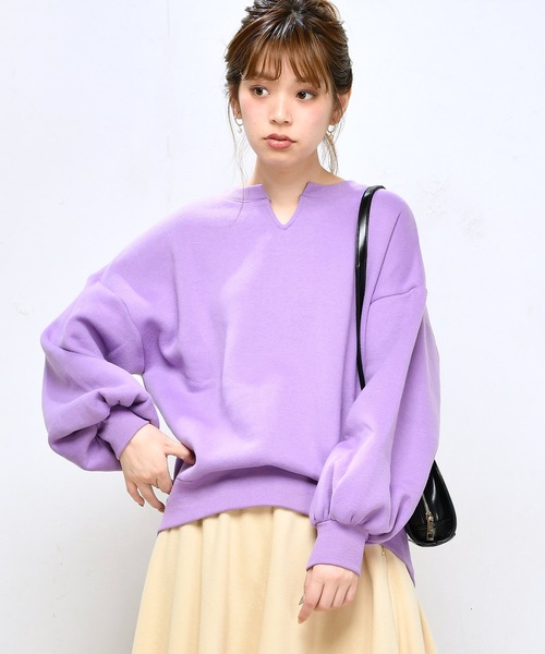 natural couture(ナチュラルクチュール)の「裏起毛キーネックプルオーバー(スウェット・レディース・アイボリー/ブラック/パープル/ピンクベージュ/ボルドー・FREE)」の15枚目の写真