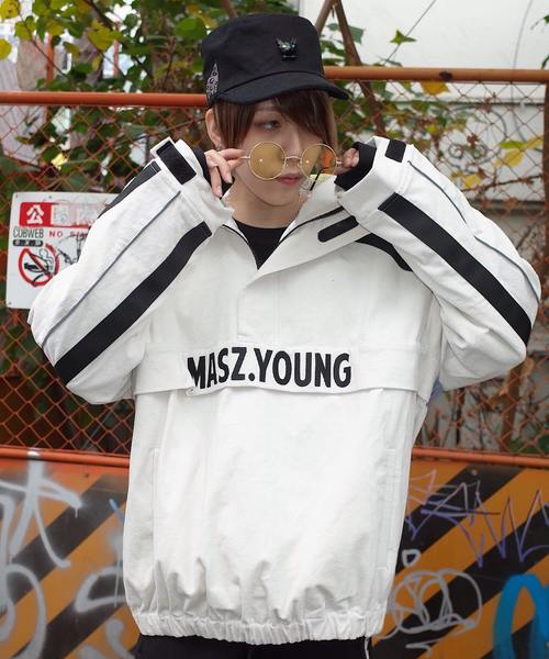 rovtski（ロフトスキー）の「【ビッグシルエット】MASZY CORDUROY ANORAK/コーデュロイアノラック（ブルゾン・レディース・ホワイト/ブラック・FREE）」の2枚目の写真