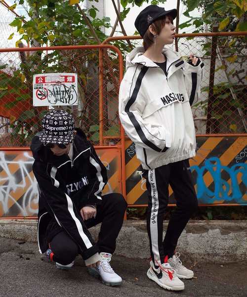 rovtski（ロフトスキー）の「【ビッグシルエット】MASZY CORDUROY ANORAK/コーデュロイアノラック（ブルゾン・レディース・ホワイト/ブラック・FREE）」の6枚目の写真