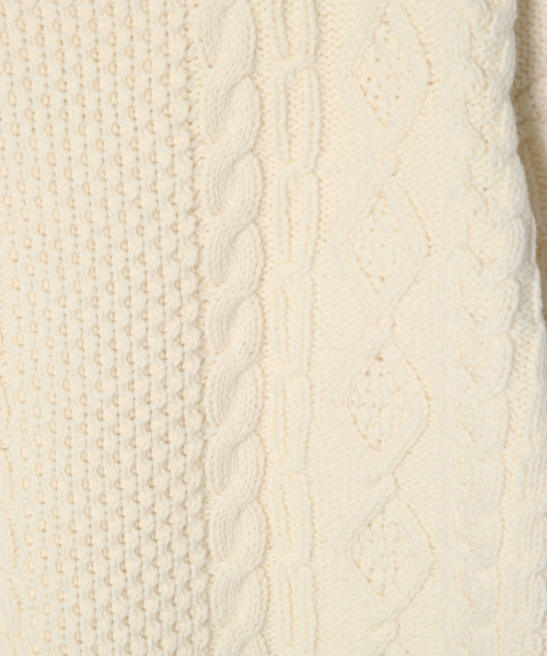 GLOBAL WORK（グローバルワーク）の「【キッズ】アラエルハイネックニットプルオーバー/821625（ニット/セーター・キッズ・ライトブルー/ブラック/ホワイト・XX-LARGE/X-LARGE/SMALL/LARGE/MEDIUM）」の8枚目の写真