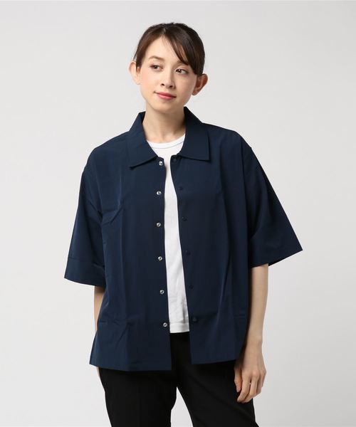 ARCHIVER(アーカイバ)の「【Ir】ナイロンストレッチ5分袖コーチジャケット(トレンチコート・レディース・ブラック/ベージュ/ネイビー/カーキ・MEDIUM/LARGE/X-LARGE)」の21枚目の写真