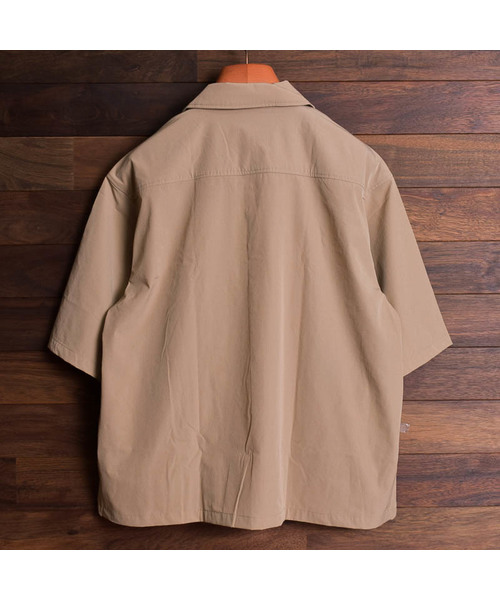 ARCHIVER(アーカイバ)の「【Ir】ナイロンストレッチ5分袖コーチジャケット(トレンチコート・レディース・ブラック/ベージュ/ネイビー/カーキ・MEDIUM/LARGE/X-LARGE)」の10枚目の写真