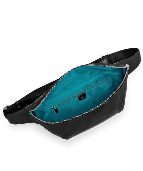 PELLE MORBIDA（ペッレモルビダ）の「ONDA（オンダ）ウエストポーチ型ショルダーバッグ（ボディバッグ/ウエストポーチ・メンズ・ブラック/ネイビー/ブルー系その他・FREE）」の6枚目の写真