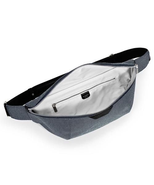 PELLE MORBIDA（ペッレモルビダ）の「ONDA（オンダ）ウエストポーチ型ショルダーバッグ（ボディバッグ/ウエストポーチ・メンズ・ブラック/ネイビー/ブルー系その他・FREE）」の5枚目の写真