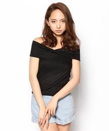 クロスTシャツ