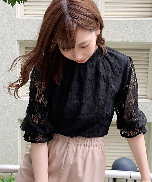 apres jour(アプレジュール)の「レースハイネックトップス【ZOZOTOWN限定アイテム】(シャツ/ブラウス・レディース・ブラック/ベージュ/オフホワイト/モカ・フリー)」の10枚目の写真