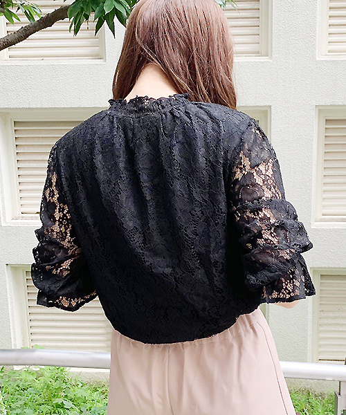 apres jour(アプレジュール)の「レースハイネックトップス【ZOZOTOWN限定アイテム】(シャツ/ブラウス・レディース・ブラック/ベージュ/オフホワイト/モカ・フリー)」の11枚目の写真