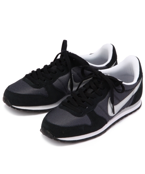NIKE（ナイキ）の「ナイキ/NIKE ジニコ スニーカー（スニーカー・レディース・グレー・24cm/22.5cm/23cm/24.5cm/25cm/23.5cm）」の7枚目の写真