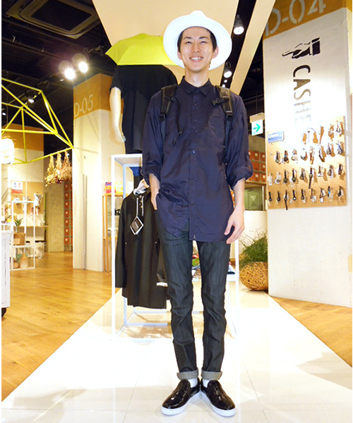 WHO'S WHO gallery（フーズフーギャラリー）の「abunaiシャツ（シャツ/ブラウス・メンズ・ホワイト/カーキ/ネイビー/その他21・LARGE/MEDIUM）」の17枚目の写真