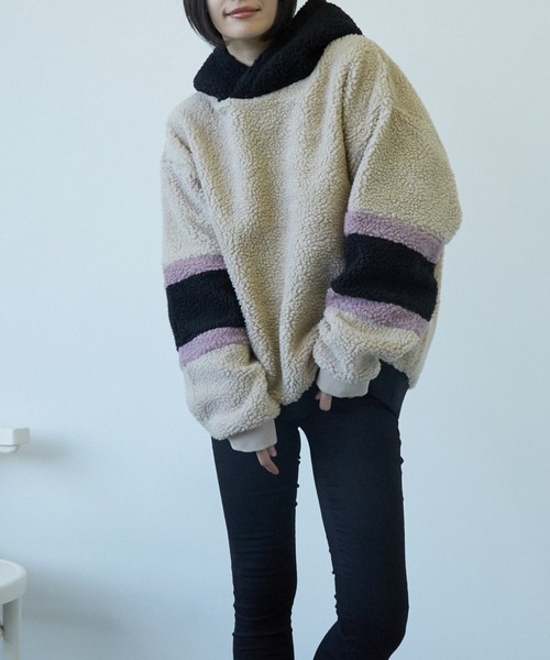 TONE SELECT WEAR(トーンセレクトウェア)の「BOA BIGプルパーカー(BL)(パーカー・レディース・ホワイト/ブラック/ベージュ/その他1/その他2/キャメル/ダークグリーン/ライトパープル/カーキ・MEDIUM/LARGE)」の9枚目の写真