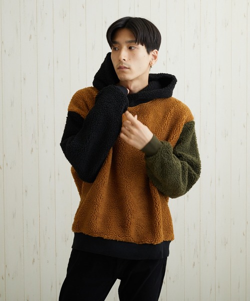 TONE SELECT WEAR(トーンセレクトウェア)の「BOA BIGプルパーカー(BL)(パーカー・レディース・ホワイト/ブラック/ベージュ/その他1/その他2/キャメル/ダークグリーン/ライトパープル/カーキ・MEDIUM/LARGE)」の10枚目の写真