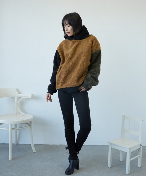 TONE SELECT WEAR(トーンセレクトウェア)の「BOA BIGプルパーカー(BL)(パーカー・レディース・ホワイト/ブラック/ベージュ/その他1/その他2/キャメル/ダークグリーン/ライトパープル/カーキ・MEDIUM/LARGE)」の20枚目の写真