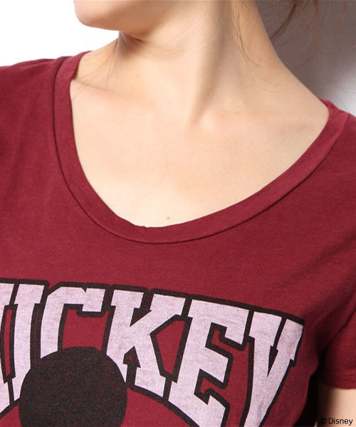 B:MING by BEAMS（ビーミングバイビームス）の「JUNK FOOD / ”mickey mouse” ディズニー Tシャツ（Tシャツ/カットソー・レディース・レッド系その他・SMALL/MEDIUM）」の6枚目の写真