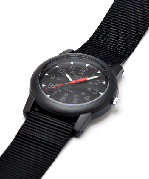 bpr BEAMS（ビーピーアール ビームス ）の「TIMEX × BEAMS / ALL BLACK&ALL WHITE◇（アナログ腕時計・メンズ・ホワイト/ブラック・FREE）」の3枚目の写真