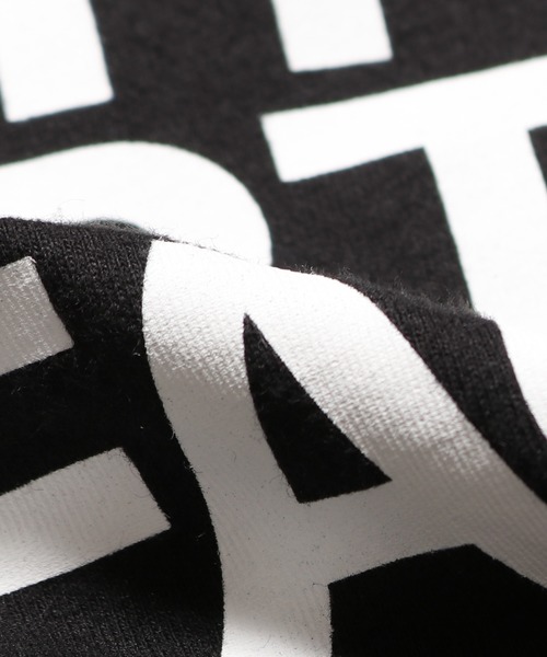 THE NORTH FACE(ザノースフェイス)の「THE NORTH FACE/ザ・ノースフェイス Classic Logo Print SS Tシャツ(Tシャツ/カットソー・メンズ・ホワイト/ブラック/パープル/レッド/グレー/イエロー/ブラウン/チャコール/オフホワイト・M/L/XL/XXL/S)」の14枚目の写真